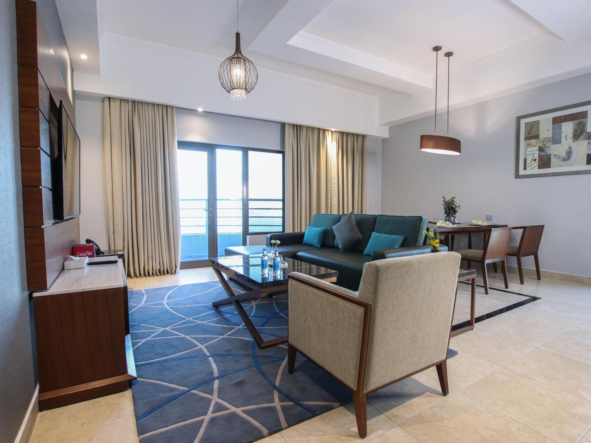 The Seven Hotel Манама Экстерьер фото